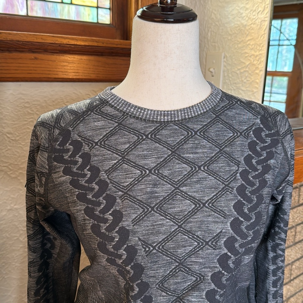 Lululemon Rest Less Pullover - Picture 6 of 11